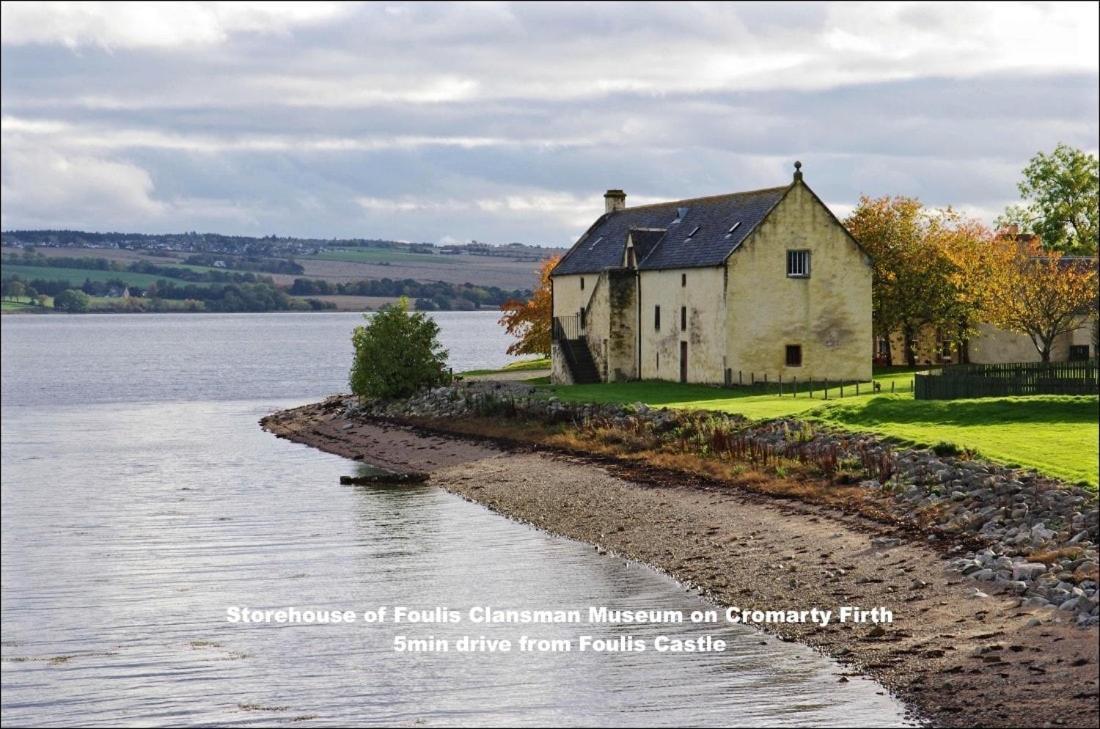 Foulis Castle Gate Lodge Evanton 外观 照片